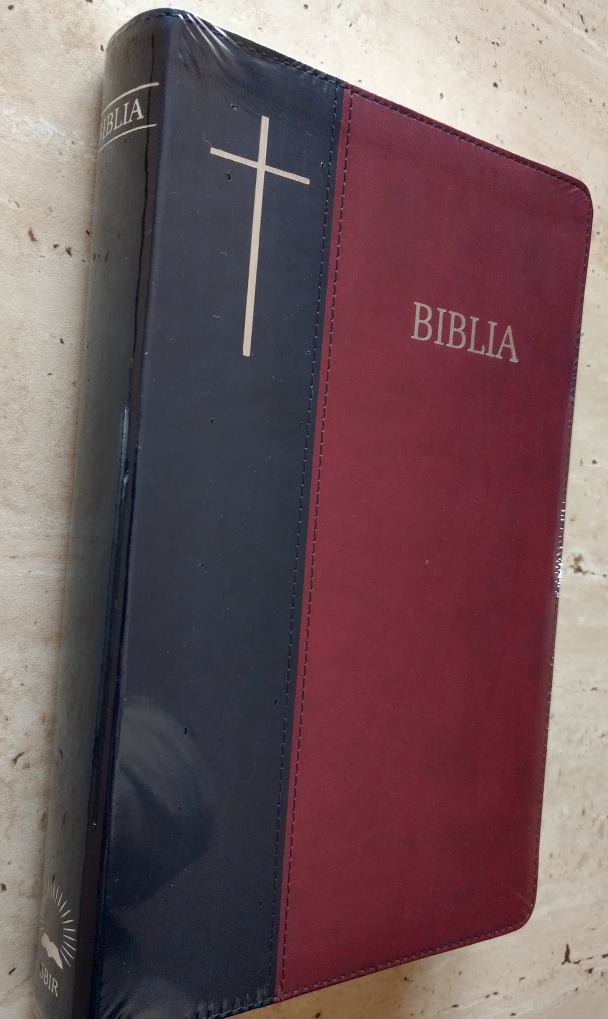 Biblia_mare_visiniu_bleu_076.jpg Biblia_mare_visiniu_bleu_076.jpg